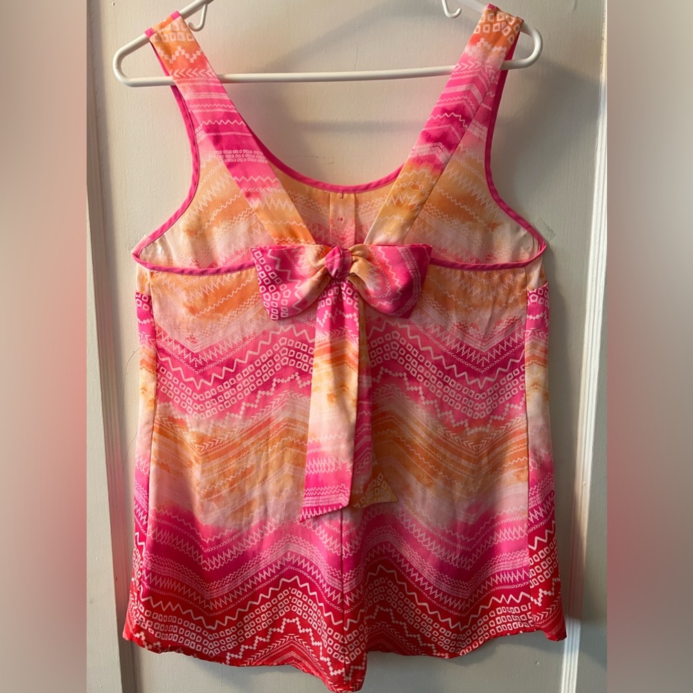 Candie’s Tank top with bow accent - Picture 2 of 3